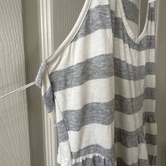 LC Lauren Conrad Gray and Cream Striped Dress - Picture 3 of 6